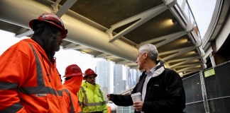 rahm emanuel at navy pier flyover
