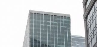 321 North Clarik