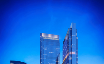 salesforce tower hines