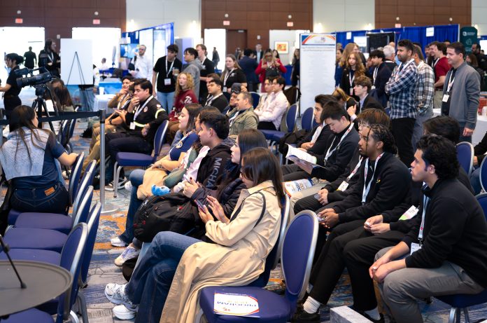 _DSC7145 fall concrete convention chicago